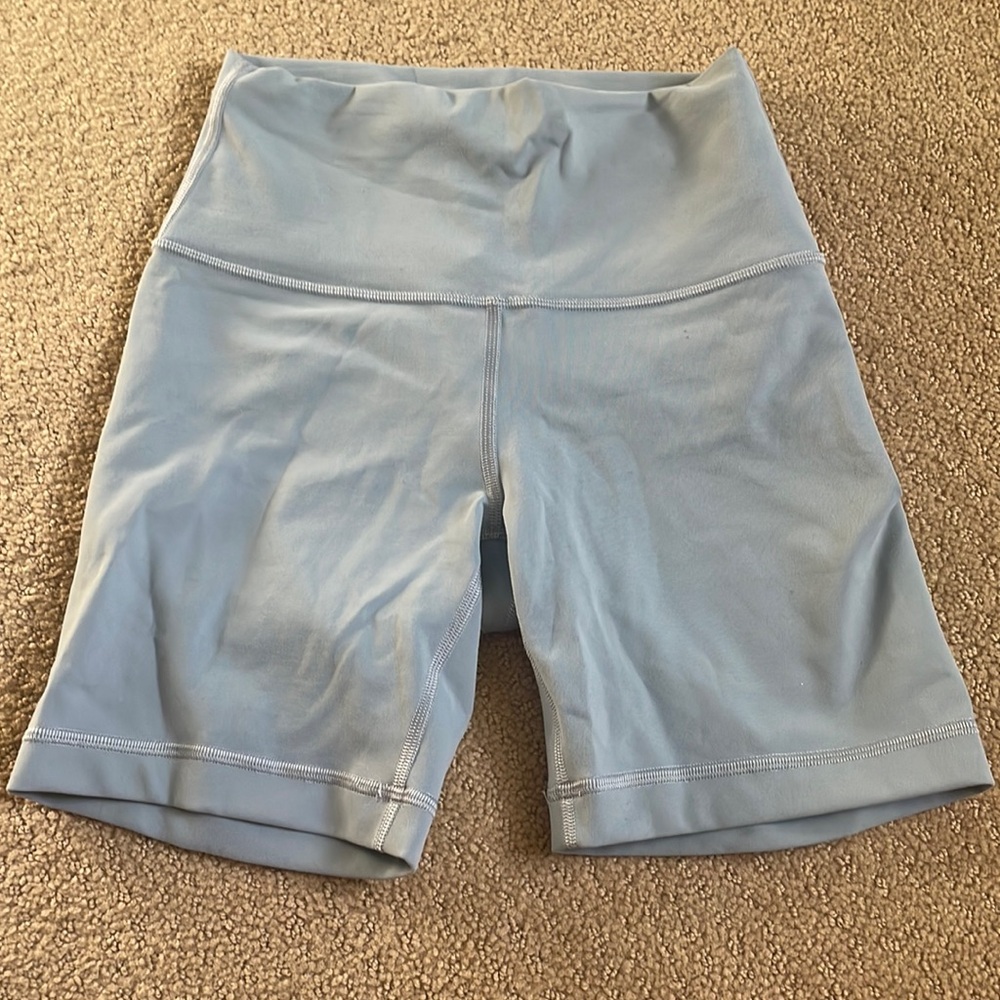 Wunder Under High Rise Lululemon Biker Short
